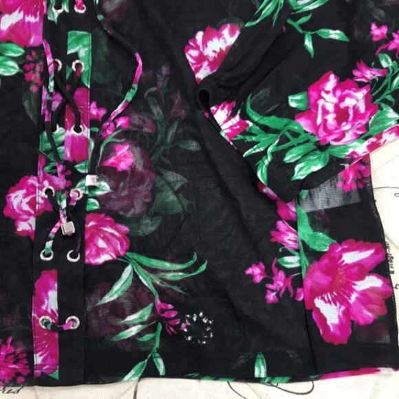 Inc Printed Lace-Up Top - Picture 3 of 6